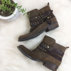 [Guess] Brown Metal Rhinestone Moto Boots